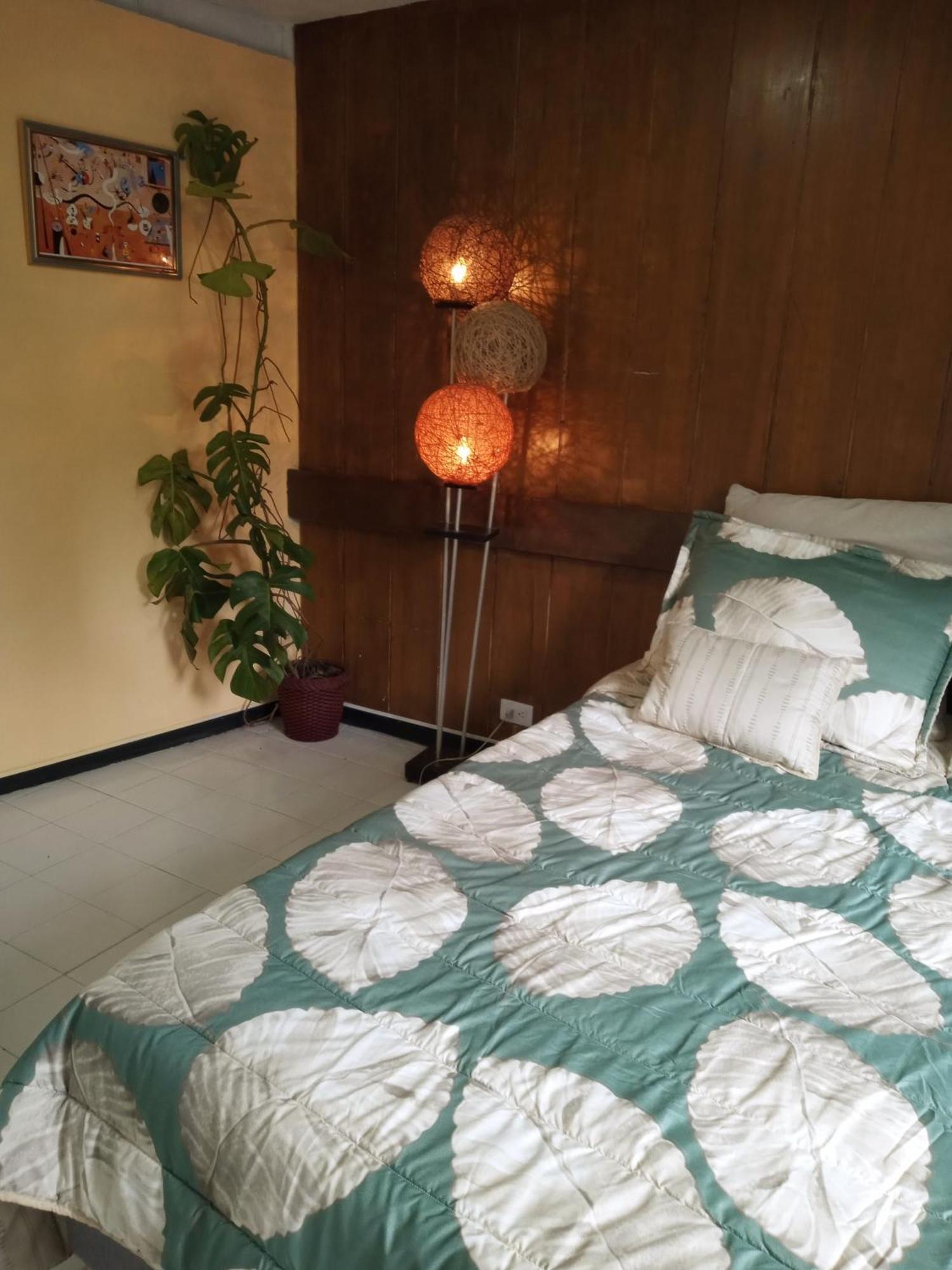 Hostal Casale Usaquen Богота Стая снимка